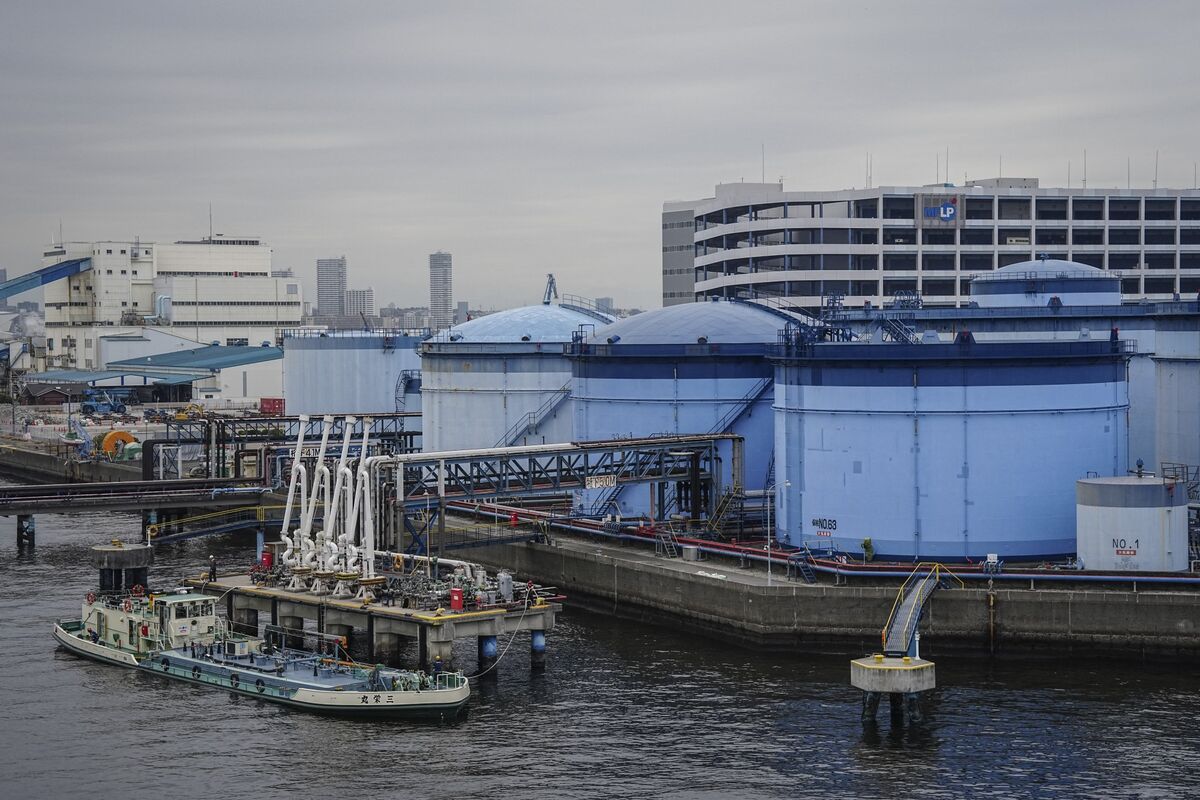 Japan Says Not Considering Unilateral Talks With Iran on Hormuz