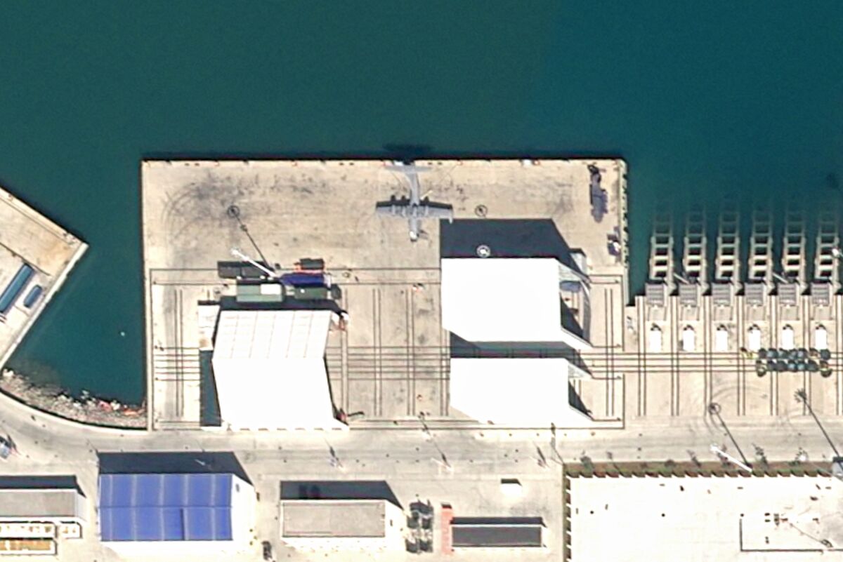 Sea-Skimming Craft Spotted as China Expands its Naval Ambitions