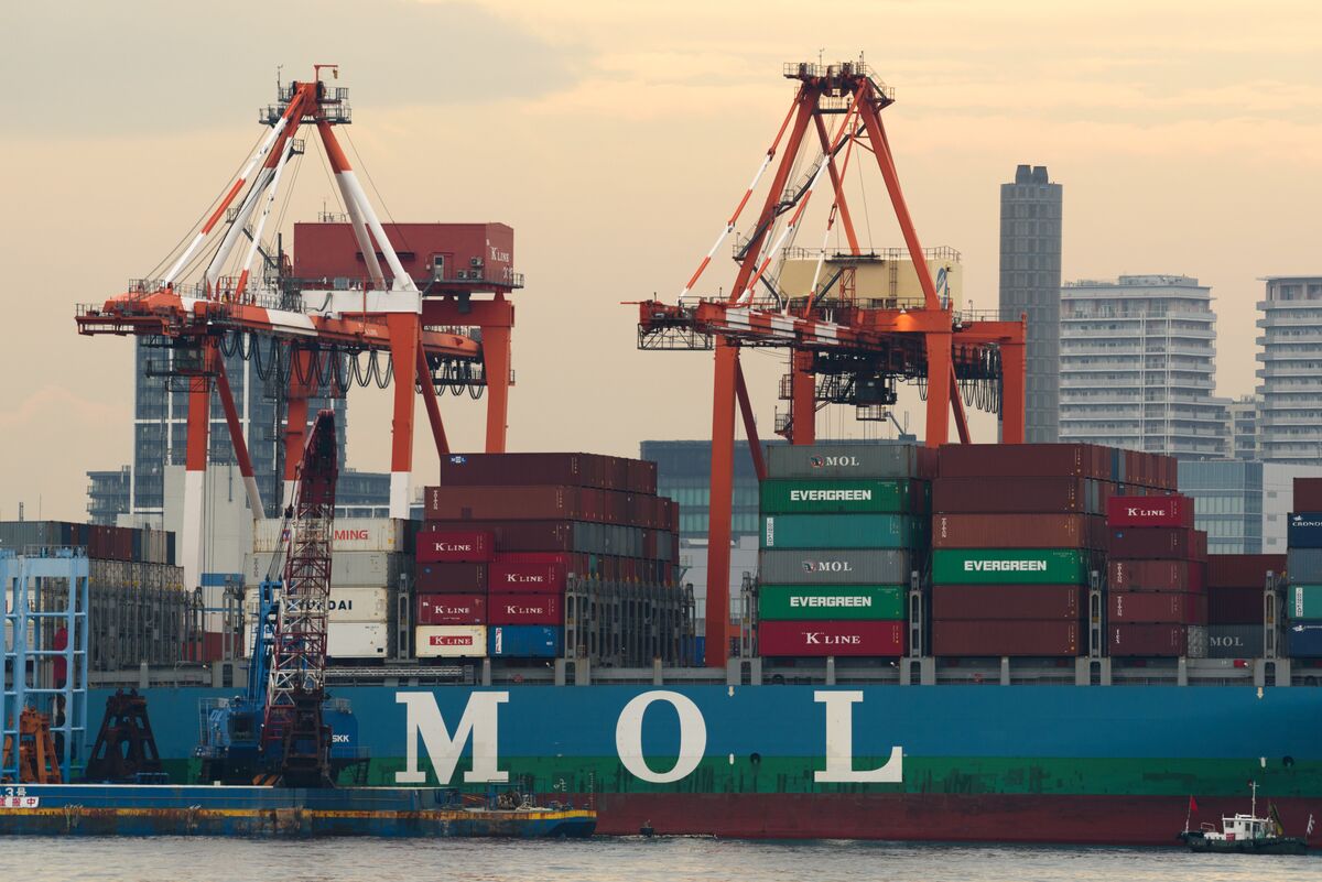 Mitsui OSK Confirms Investor Approach Ahead of Mid-Term Plan